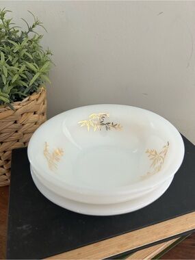 Federal White Milk Glass w/Golden Glory Bamboo Set of 4 Fruit Berry Dessert Bowl